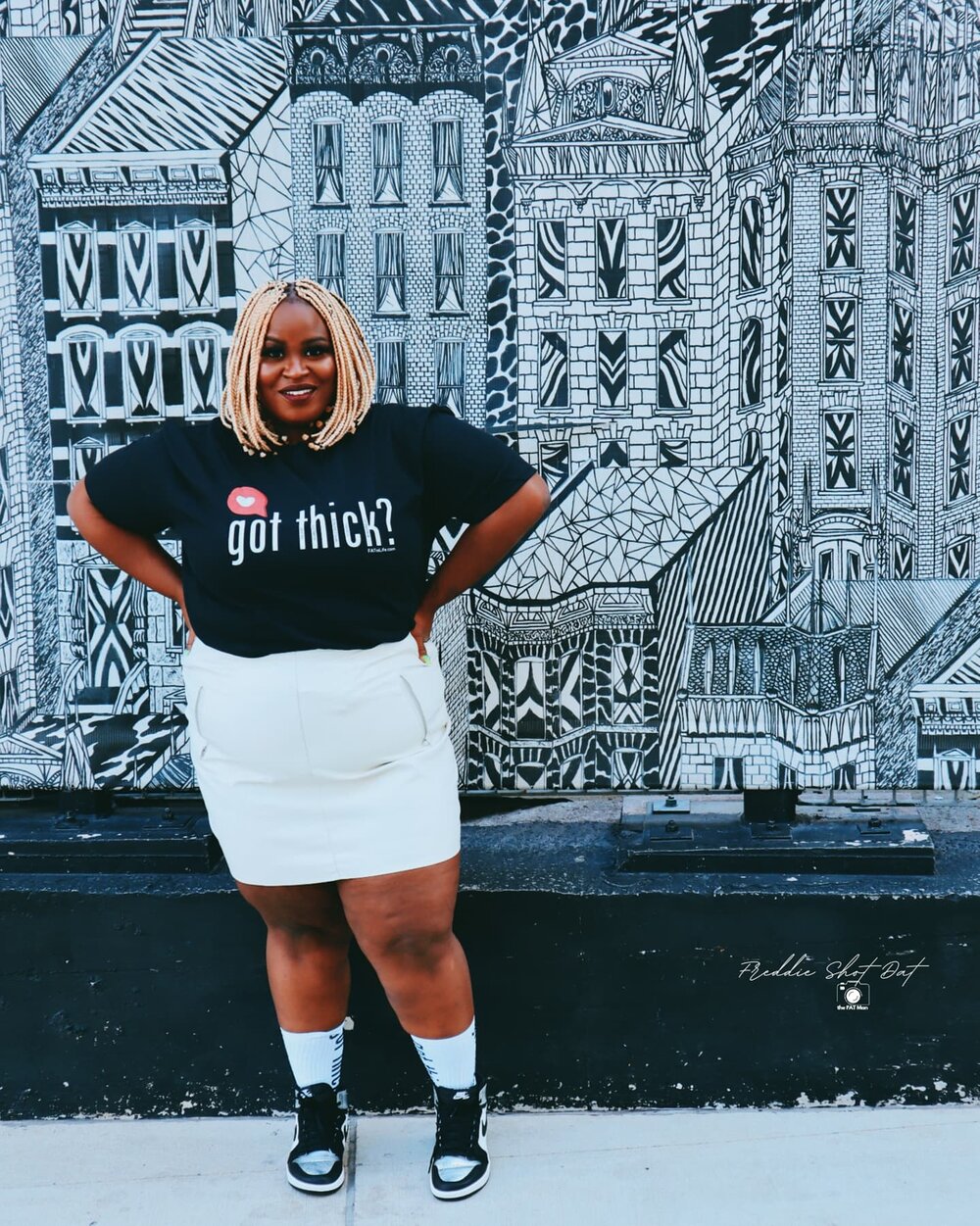 Got Thick Signature Tee (Love Style)